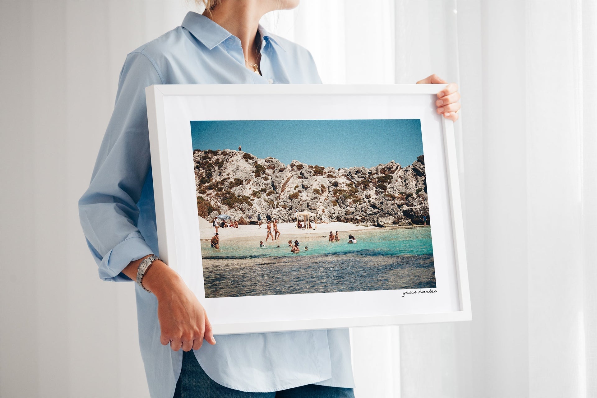 How to Choose the Right Grace Hinchen Print for Your Space