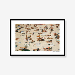 Beachgoers at Tamarama
