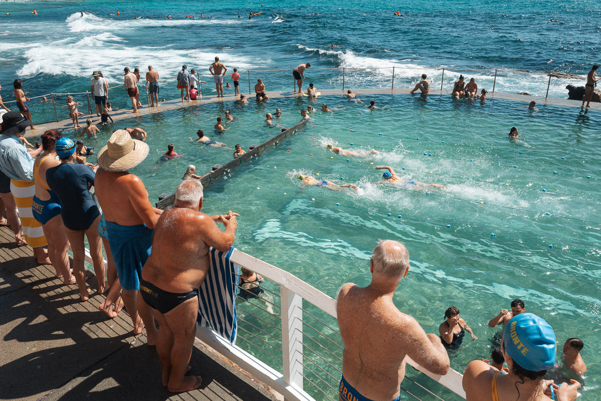 Race Day At Bronte Baths