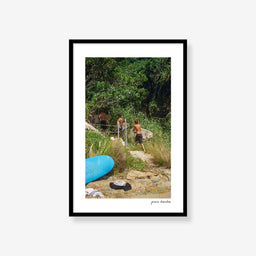 Surfers Access The Pass, Byron Bay