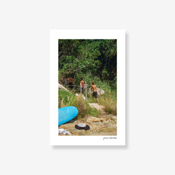 Surfers Access The Pass, Byron Bay