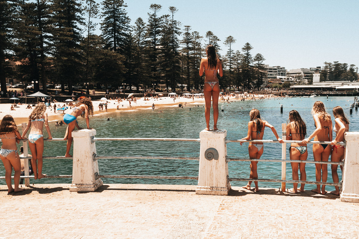 Ready to Jump, Manly Promenade