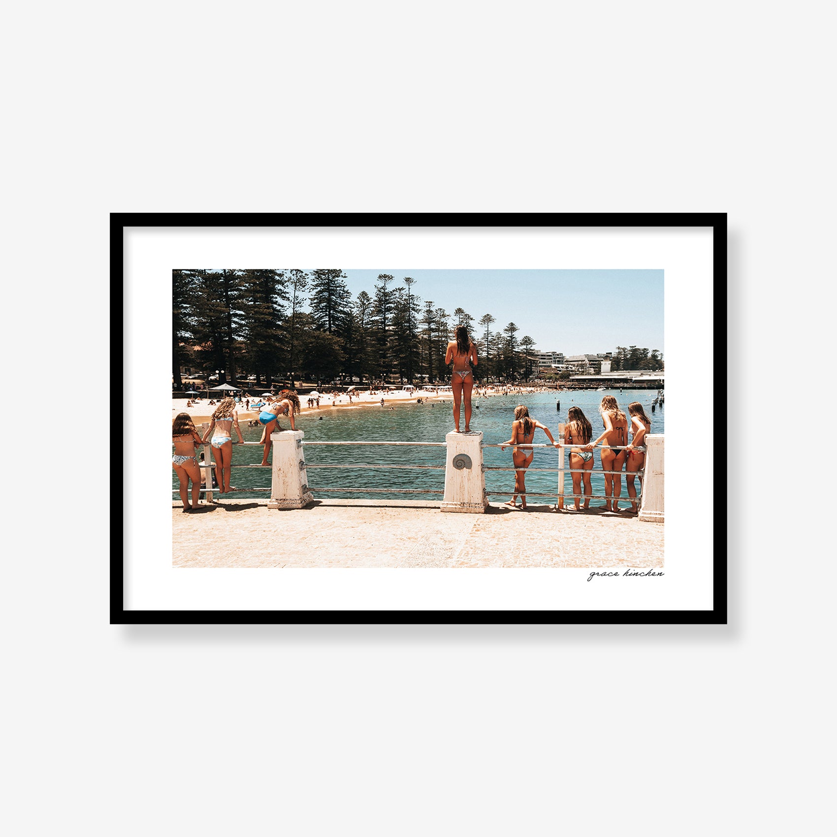Ready to Jump, Manly Promenade