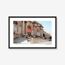 Steps Of The Met