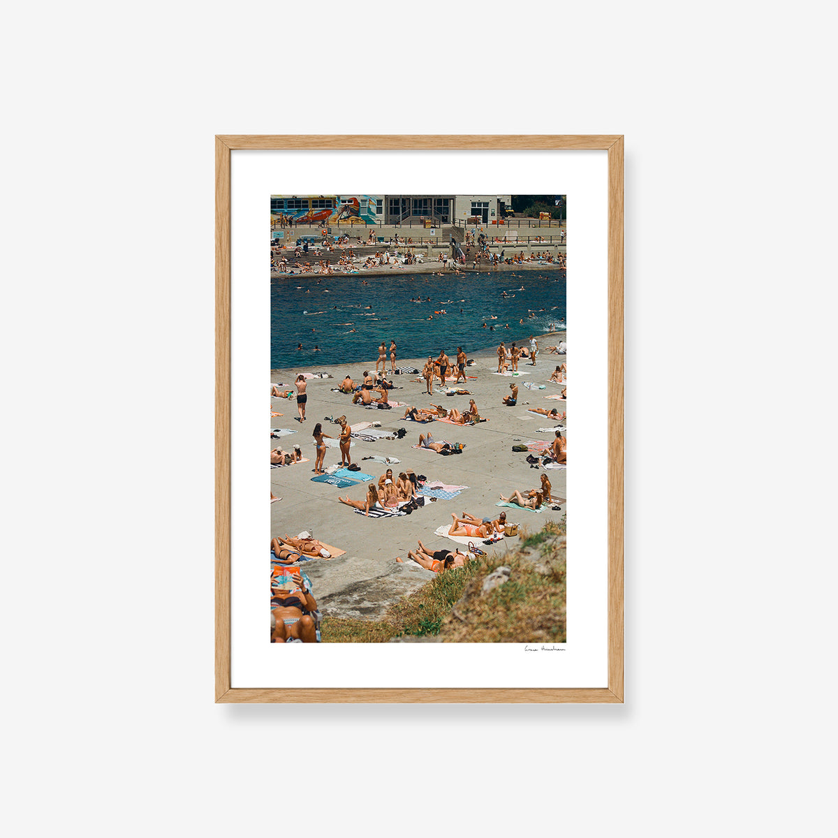 Clovelly Beach with Surf Life Saving Club