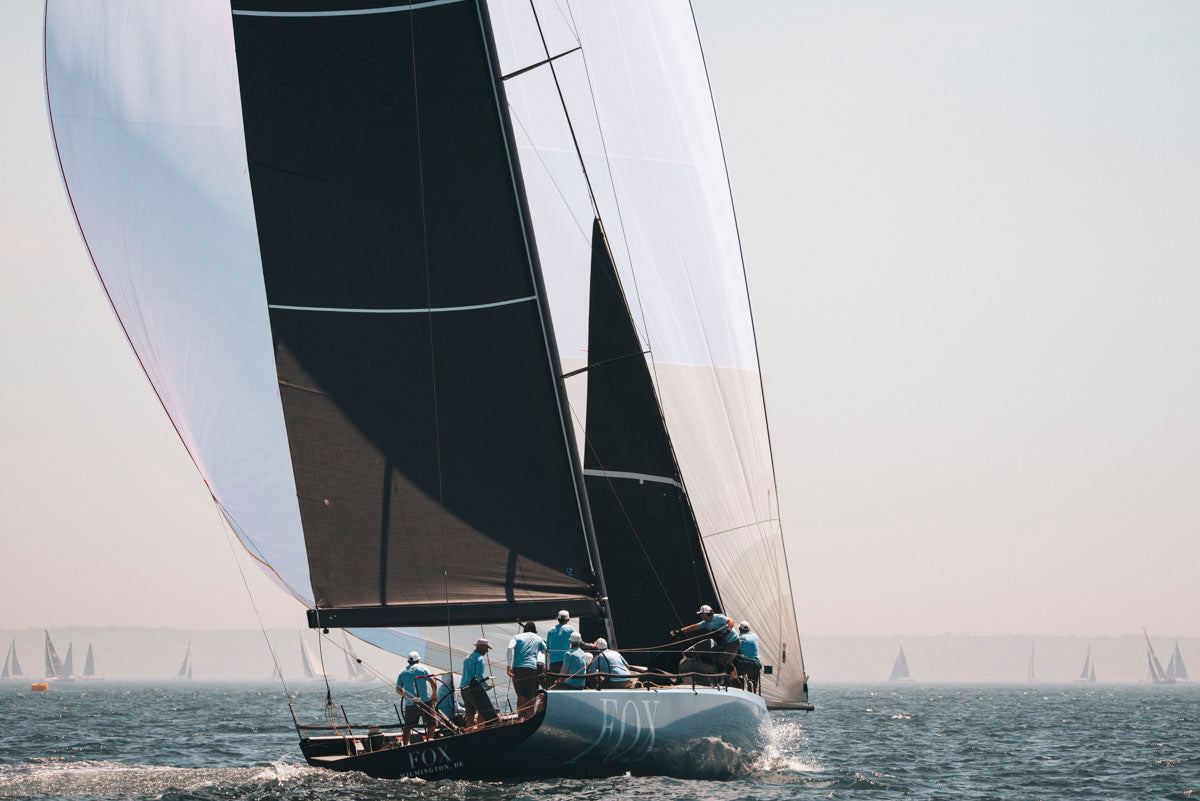 Raising the Spinnaker